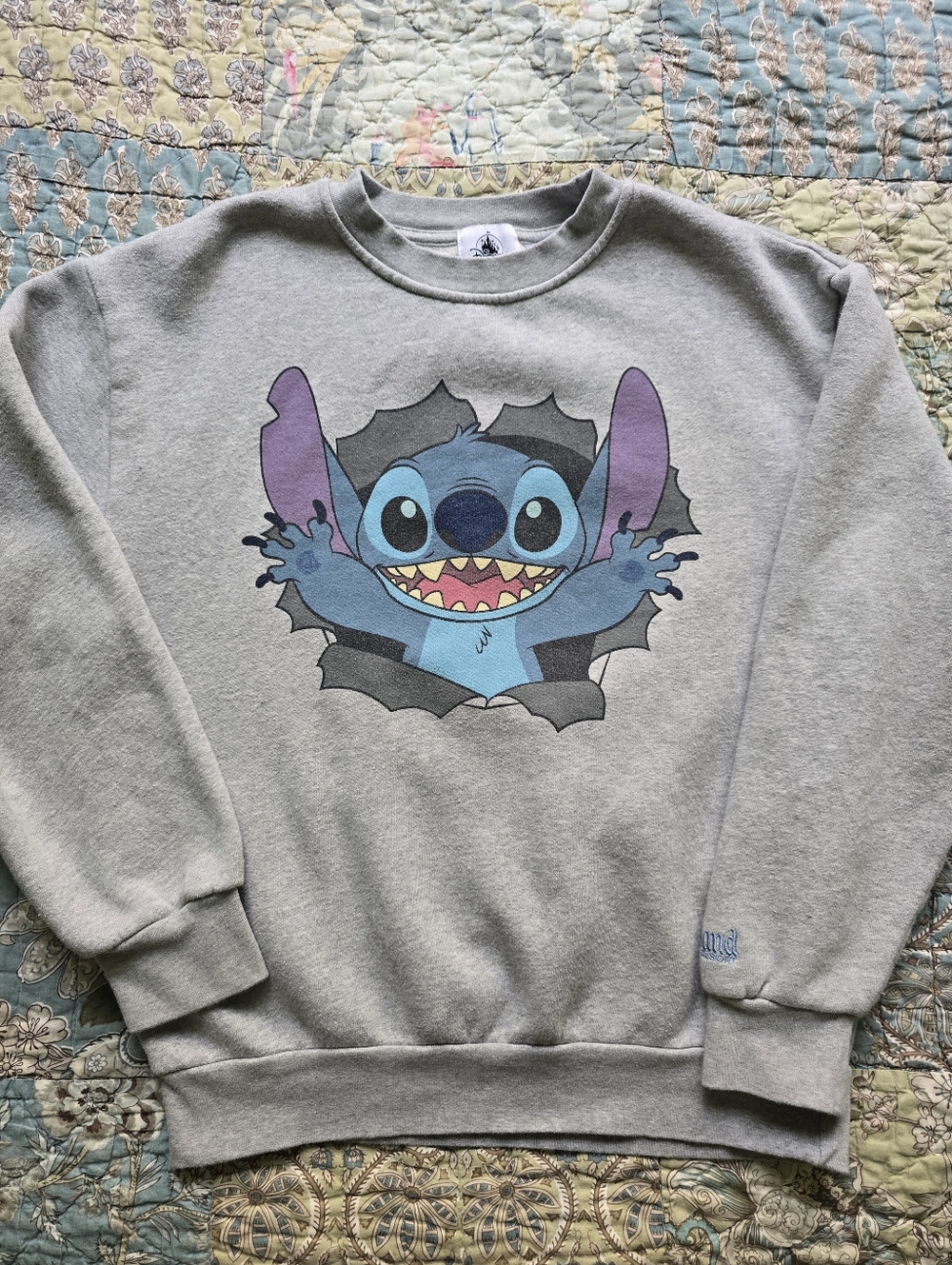 Disneyland Resort Stitch Organic Cotton Blend Sweatshirt Women's Size Small